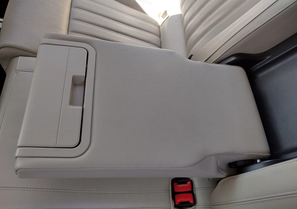 Skoda Superb cena 96500 przebieg: 88000, rok produkcji 2017 z Warszawa małe 781